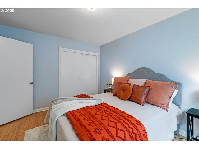 1026 Se NEHALEM St, Portland, OR 97202