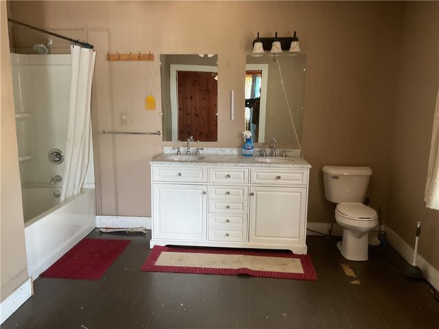 203 N Pine Street, Harrison, AR 72601