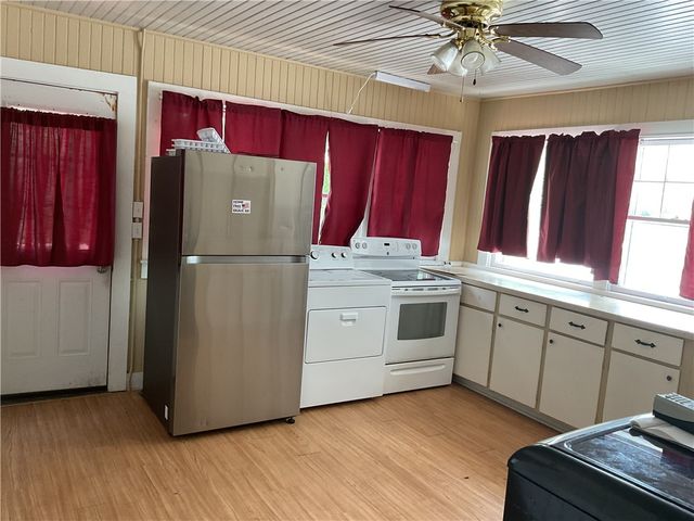 203 N Pine Street, Harrison, AR 72601