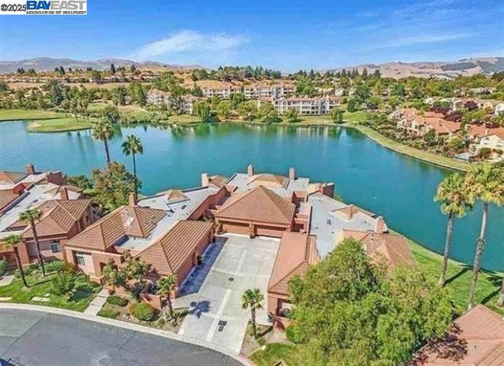 4063 W Lakeshore Dr, San Ramon, CA 94582