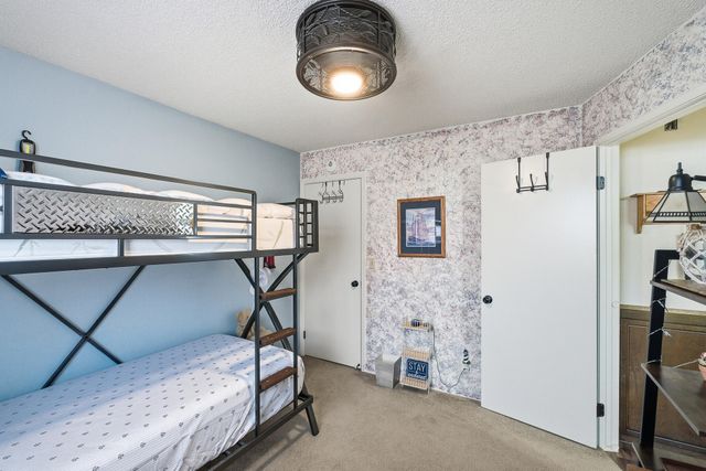 1205 E Ferguson Avenue, Visalia, CA 93292