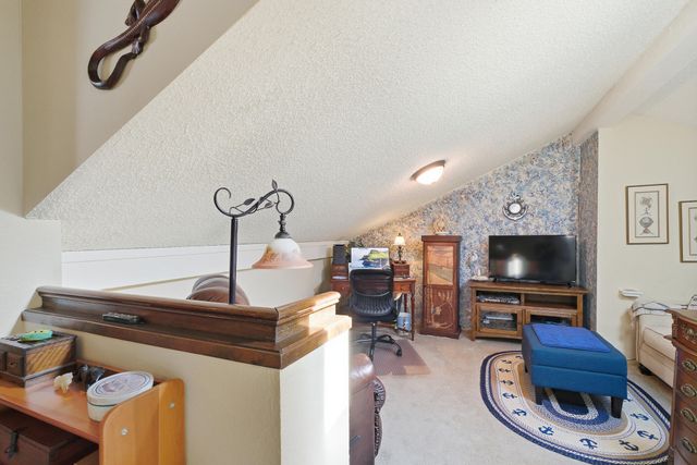 1205 E Ferguson Avenue, Visalia, CA 93292