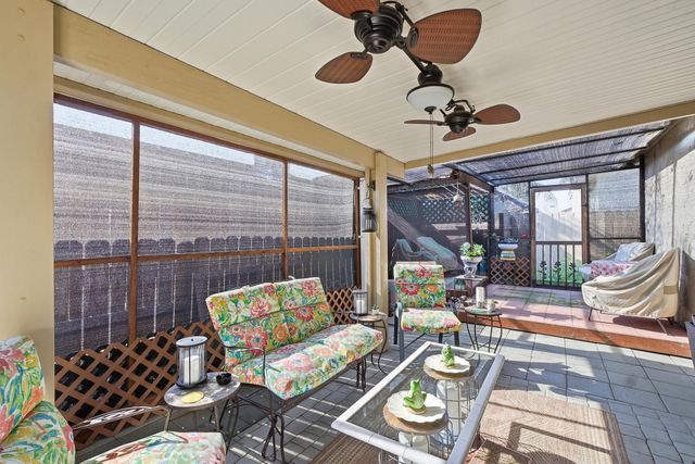 1205 E Ferguson Avenue, Visalia, CA 93292