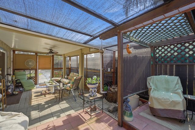 1205 E Ferguson Avenue, Visalia, CA 93292