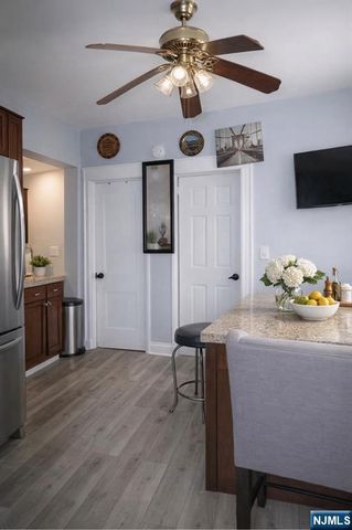 16 Krueger Place, Passaic, NJ 07055