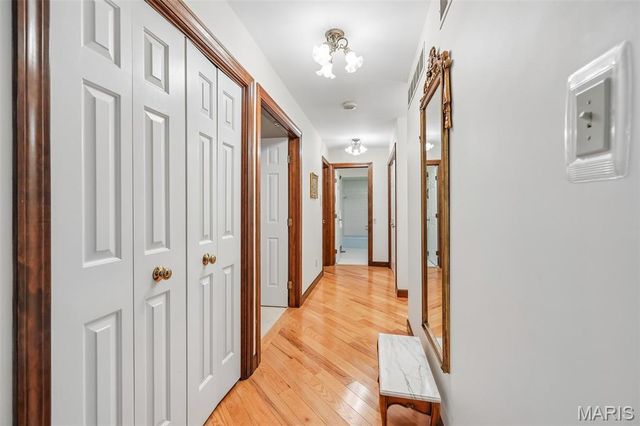 2260 Ridgley Woods Drive, Chesterfield, MO 63005