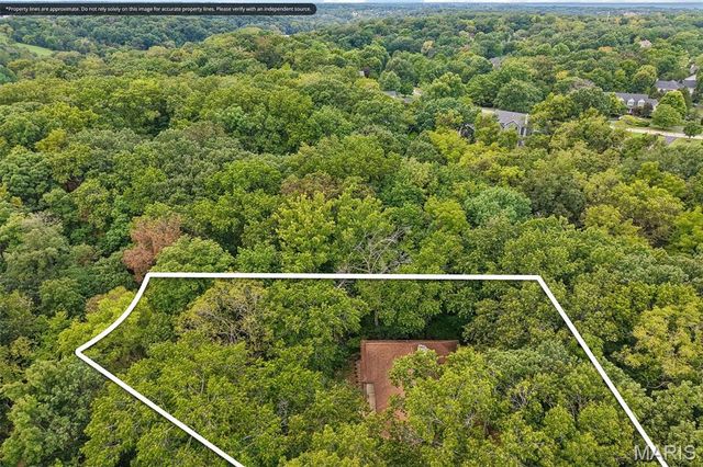 2260 Ridgley Woods Drive, Chesterfield, MO 63005