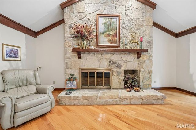 2260 Ridgley Woods Drive, Chesterfield, MO 63005