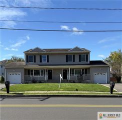 808 Kenneth Avenue 2, South Plainfield, NJ 07080