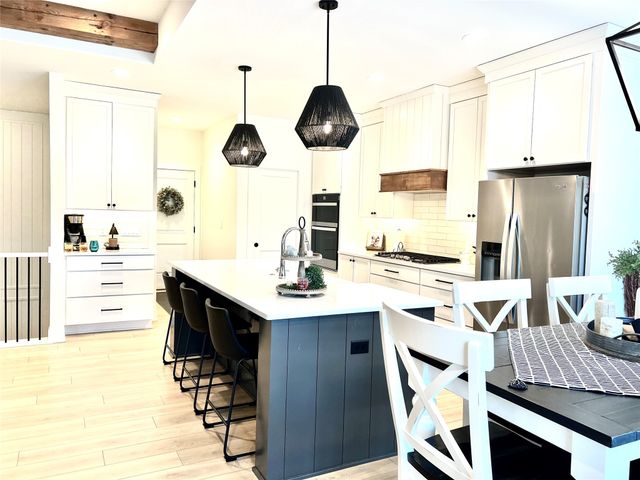 1102 NW 32nd Street, Ankeny, IA 50023