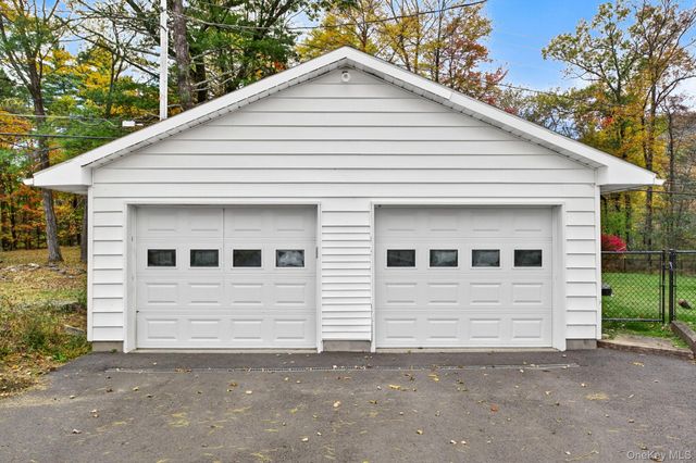 143 Dubois Road, Olivebridge, NY 12481