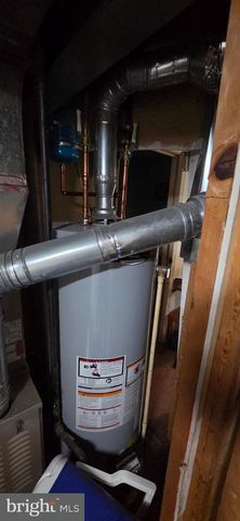 716 CALVERT LN, Fort Washington, MD 20744