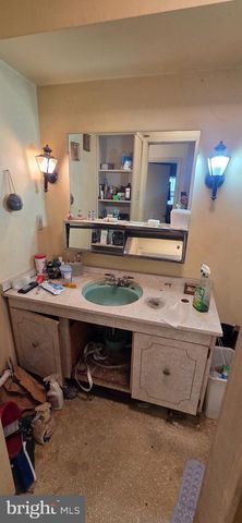 716 CALVERT LN, Fort Washington, MD 20744