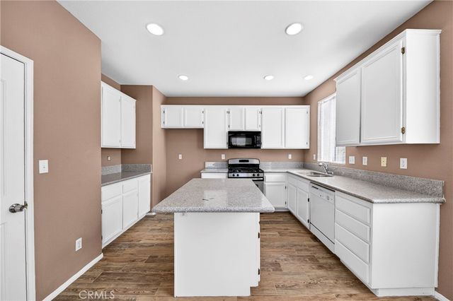 13889 Misty, Victorville, CA 92392