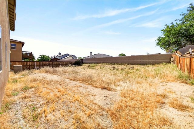 13889 Misty, Victorville, CA 92392