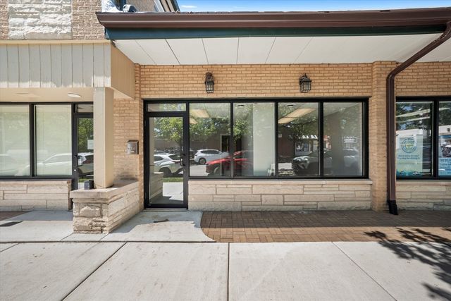 3135 W 111th Street 3135, Chicago, IL 60655