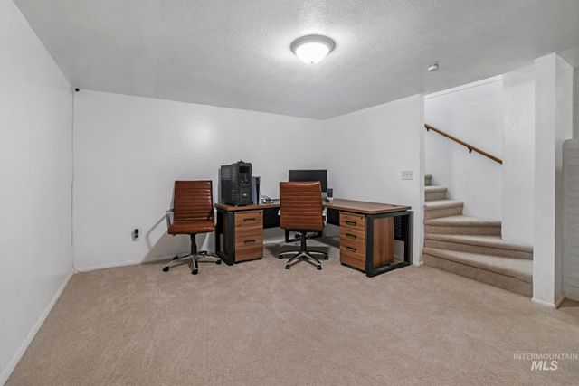 605 4th Ave E, Twin Falls, ID 83301