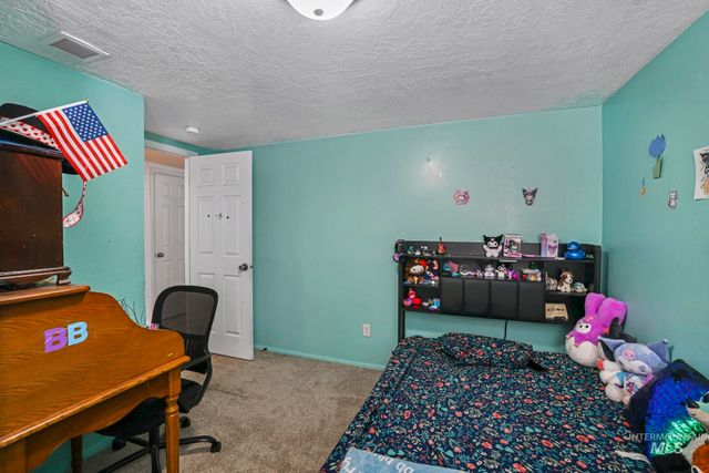 605 4th Ave E, Twin Falls, ID 83301