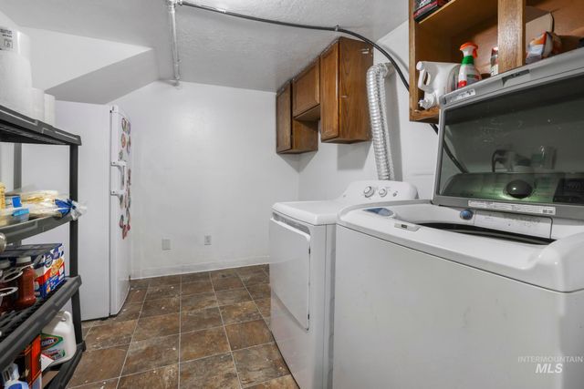 605 4th Ave E, Twin Falls, ID 83301