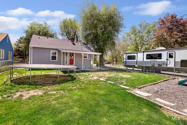 605 4th Ave E, Twin Falls, ID 83301