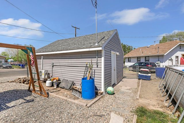 605 4th Ave E, Twin Falls, ID 83301