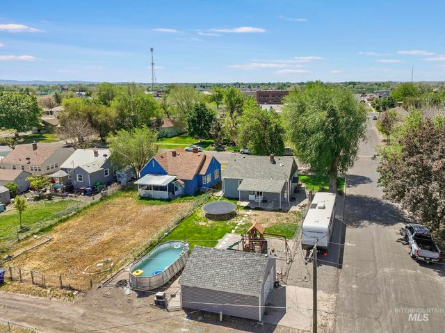 605 4th Ave E, Twin Falls, ID 83301