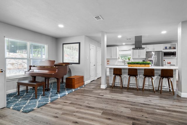 3417 Shady Oaks Drive, Flower Mound, TX 75022