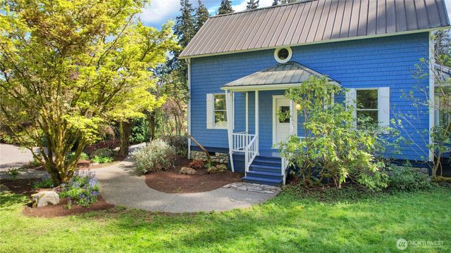 10472 NE Sunrise Bluff Lane, Bainbridge Island, WA 98110