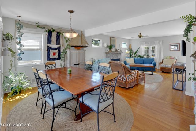 203 Riverside Drive N, Brick, NJ 08724