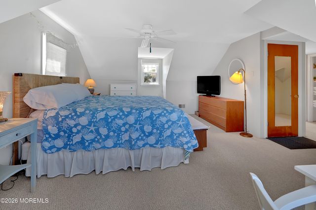 203 Riverside Drive N, Brick, NJ 08724