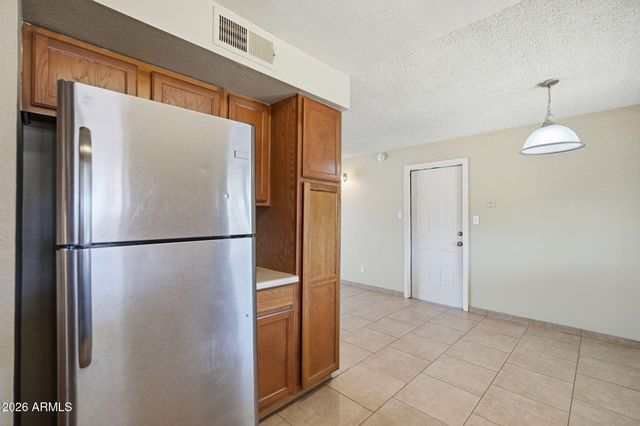 7227 W SAN MIGUEL Avenue, Glendale, AZ 85303
