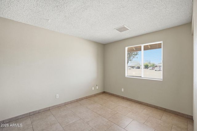 7227 W SAN MIGUEL Avenue, Glendale, AZ 85303
