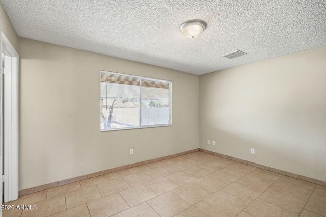 7227 W SAN MIGUEL Avenue, Glendale, AZ 85303