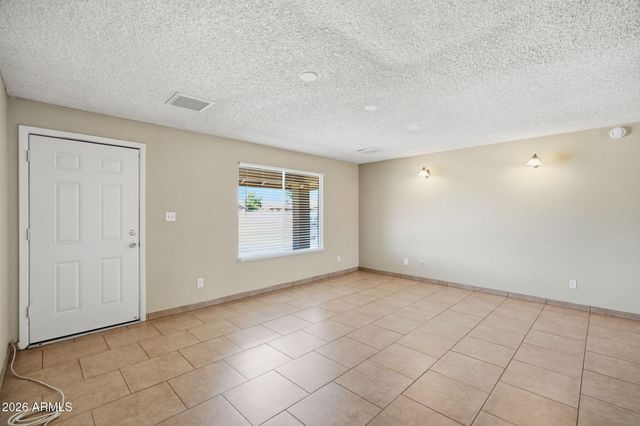 7227 W SAN MIGUEL Avenue, Glendale, AZ 85303