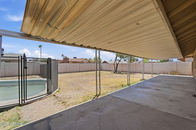 7227 W SAN MIGUEL Avenue, Glendale, AZ 85303