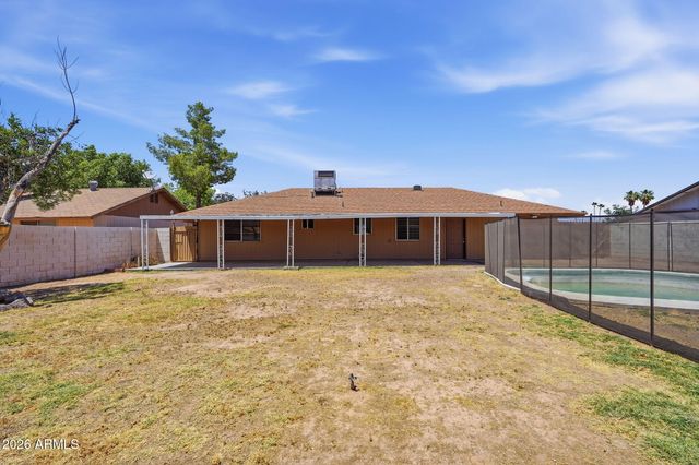 7227 W SAN MIGUEL Avenue, Glendale, AZ 85303