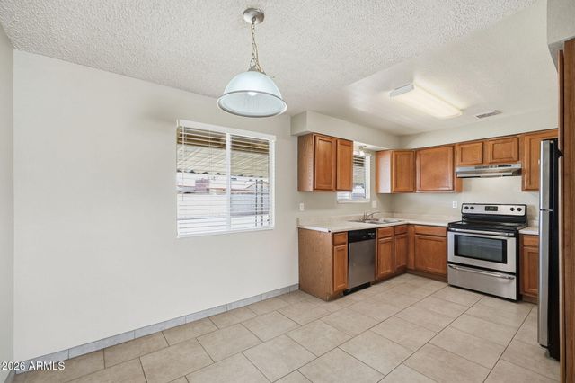 7227 W SAN MIGUEL Avenue, Glendale, AZ 85303