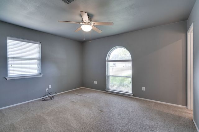 6980 Cox Lane, North Richland Hills, TX 76182