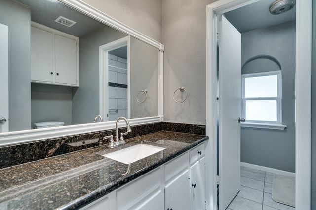 6980 Cox Lane, North Richland Hills, TX 76182