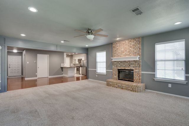 6980 Cox Lane, North Richland Hills, TX 76182