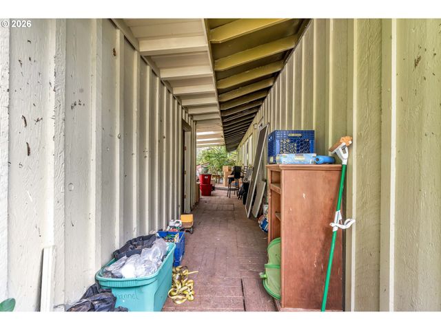 24051 S UPPER HIGHLAND Rd, Colton, OR 97017