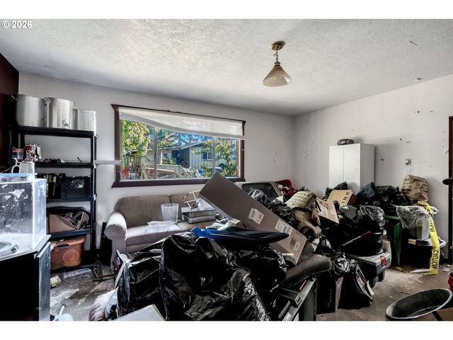 24051 S UPPER HIGHLAND Rd, Colton, OR 97017