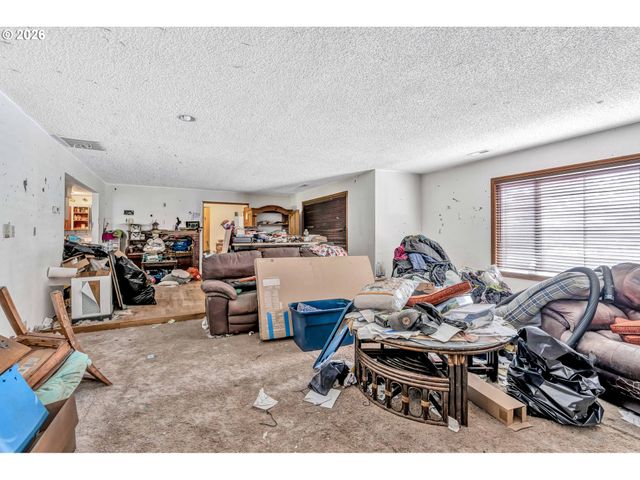 24051 S UPPER HIGHLAND Rd, Colton, OR 97017