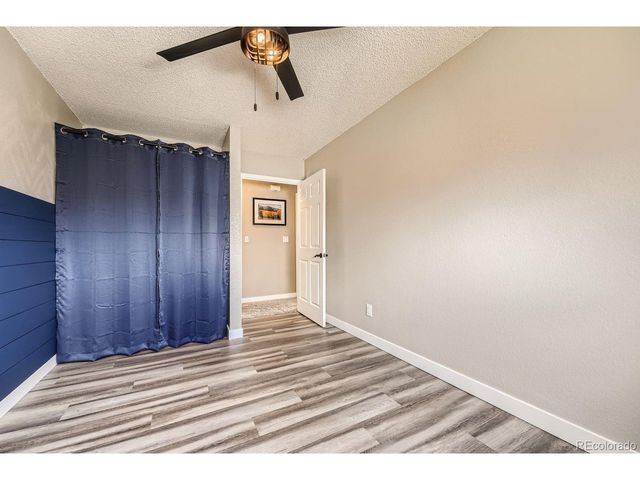 5954 S Netherland Cir, Centennial, CO 80015
