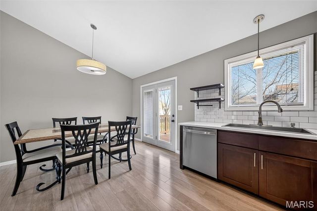 3065 Laurel Village Circle, St Peters, MO 63376