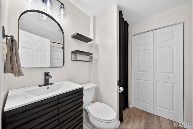 3065 Laurel Village Circle, St Peters, MO 63376