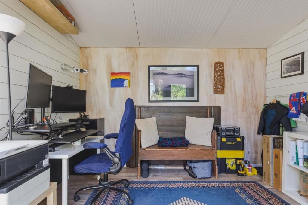 Image 30 of property listing at 25037 Valley Place, Carmel, CA 93923