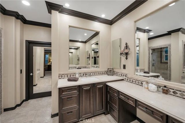 29345 Hacienda Ranch Court, Valencia, CA 91354