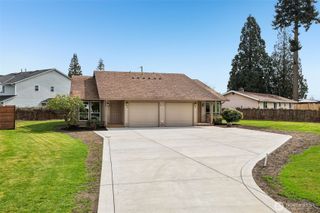 9121 5th Place W #A & B, Everett, WA 98204