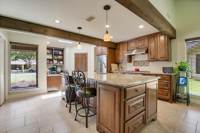 4806 Canyonbend CIR, Austin, TX 78735